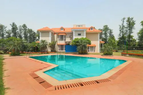 Farm House in Noida gallery image