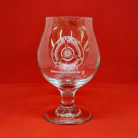 Custom Personalized Wine Glasses