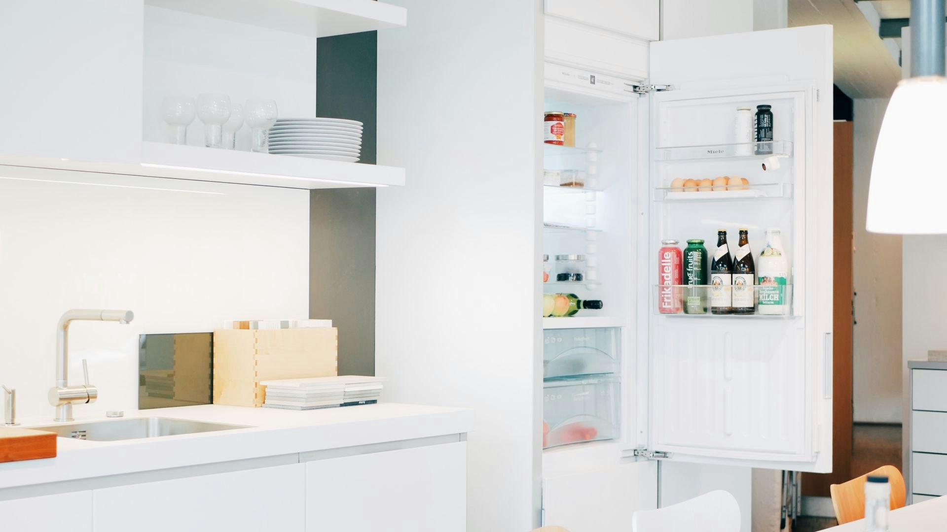 brezzl. freeze gallery image