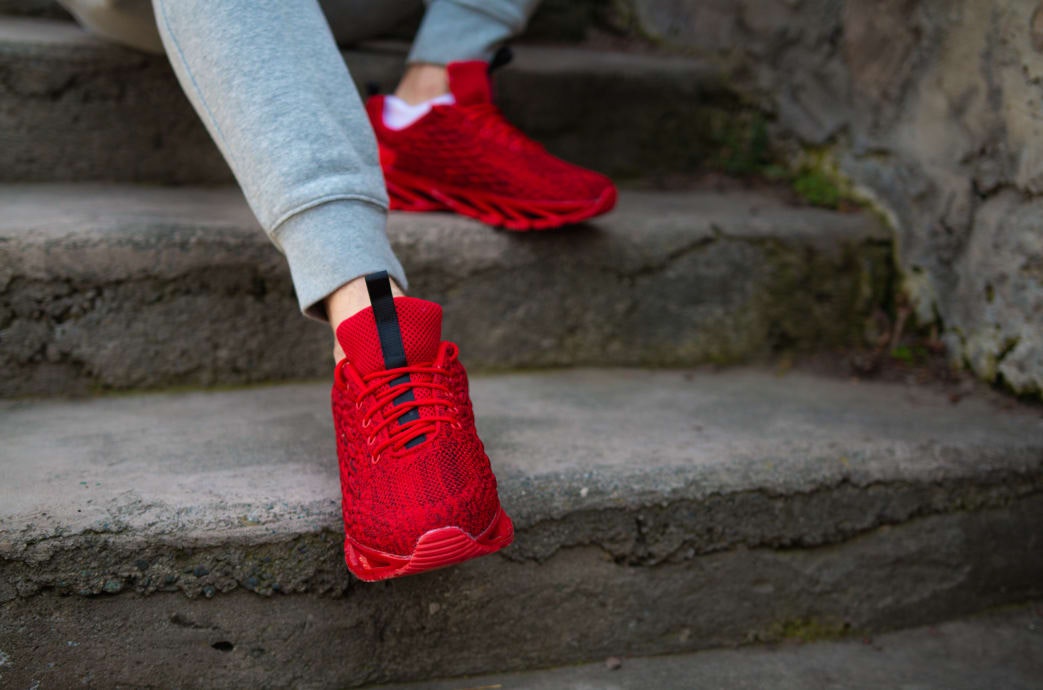 Betee: Sneakers For Every Occasion. gallery image