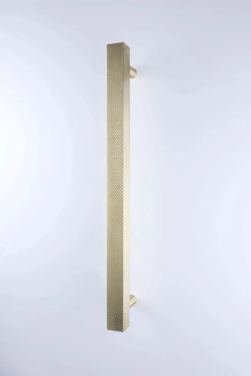 Tucker Entry Door Rail screenshot 2
