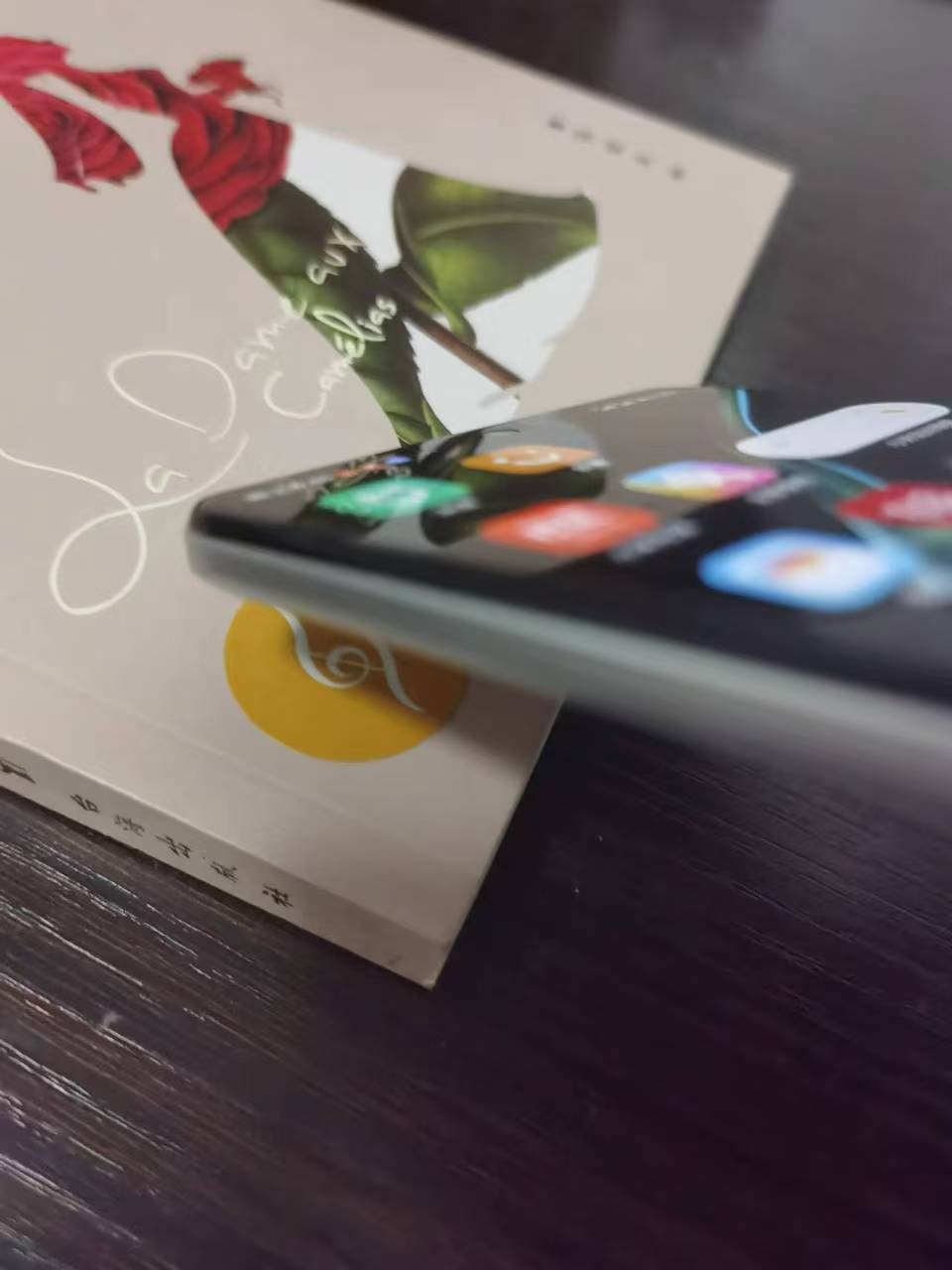 SouvenirLink — Bring Your Memory to live gallery image