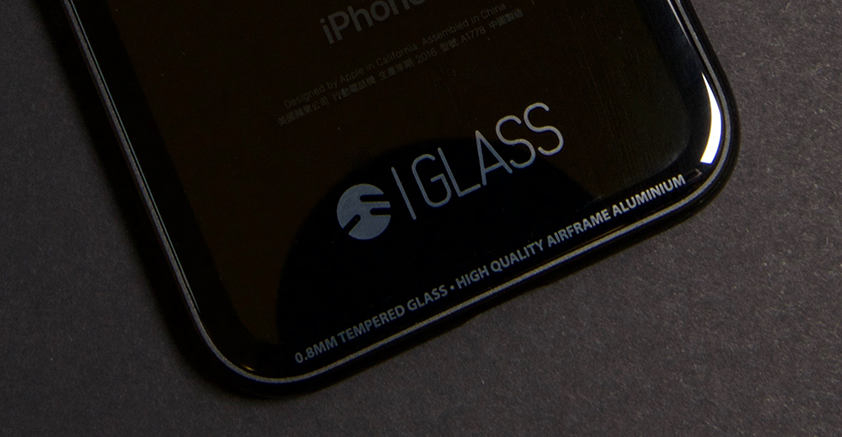 SwitchEasy Introduces the World's First Touchless Case for Jet Black iPhone gallery image