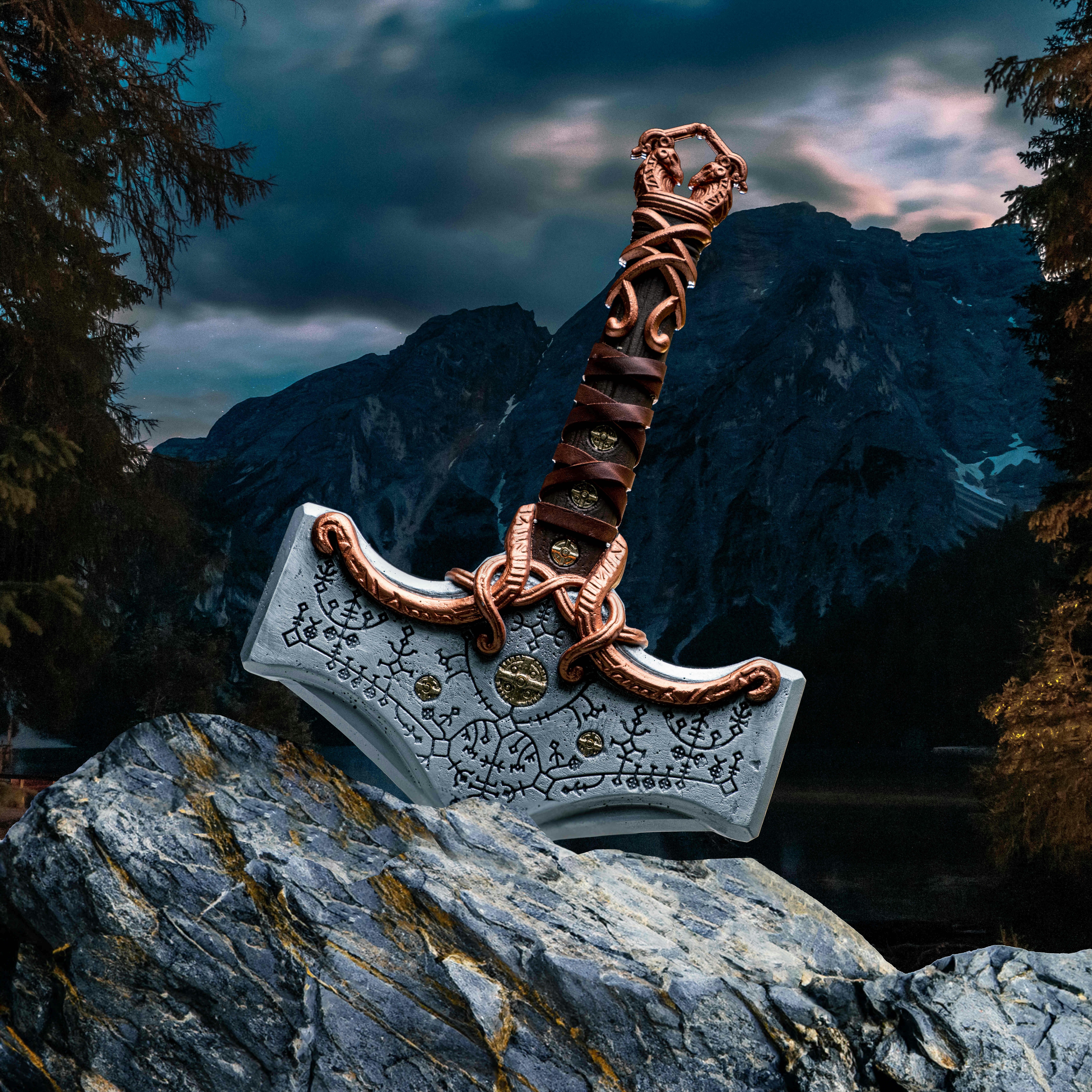 Mídia 7 de Mjolnir: martelo forjado de Deus da guerra