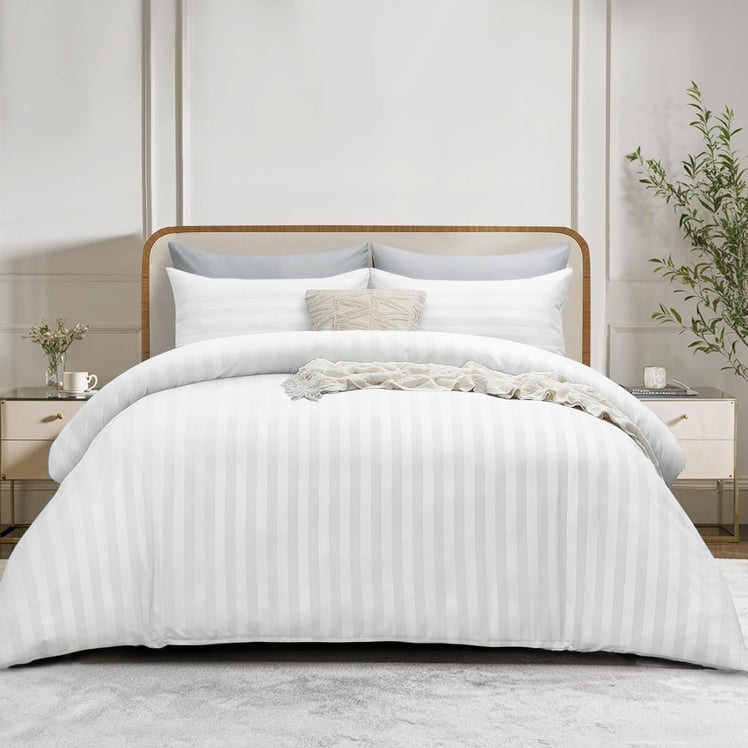 4PC Stripe Bedding Complete Set gallery image