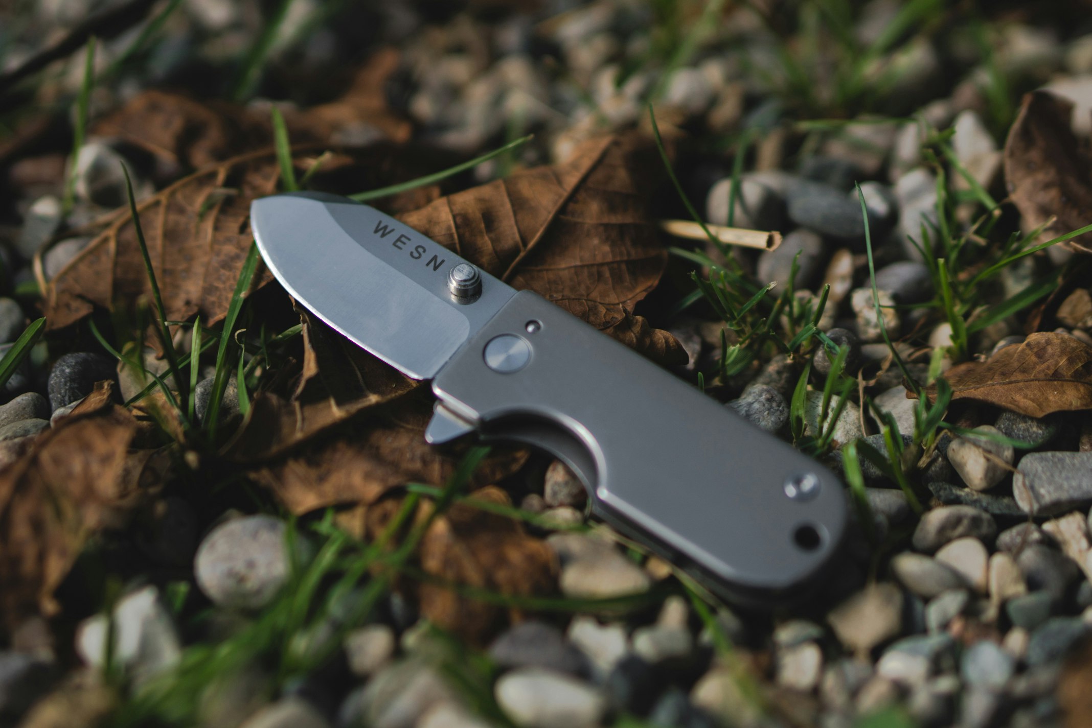The WESN Titanium Micro Blade EDC Pocket Knife gallery image