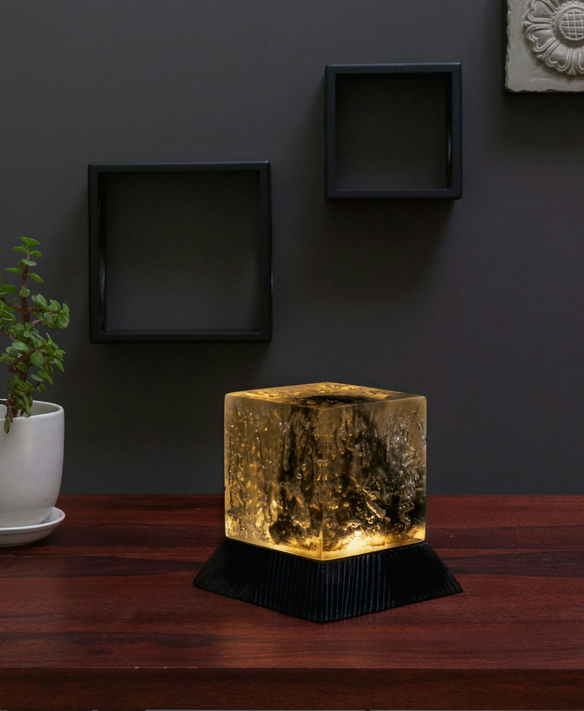 Ash Tray & Stacker gallery image