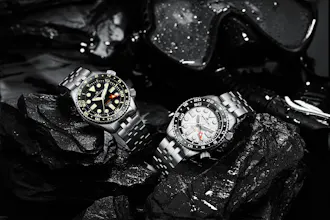 Customizable Titanium 300m Diving Watch gallery image