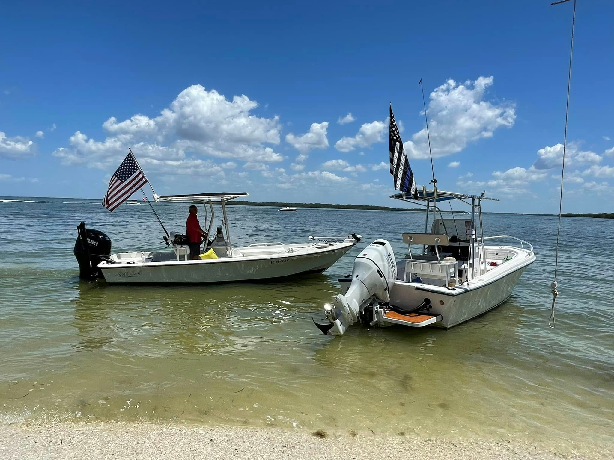 Alquiler de botes de pontones de Cape Coral media 3