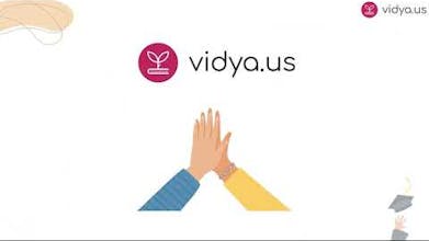 目立つロゴとキャッチフレーズが表示された Vidya.AI ホームページを表示するコンピューター画面。