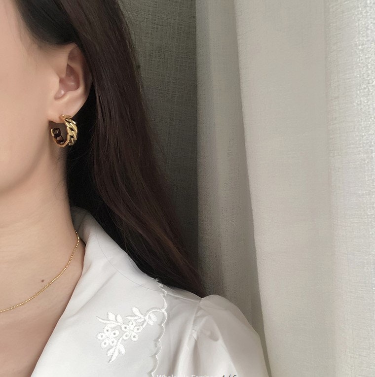  Wholesale Hoop Earrings gallery image