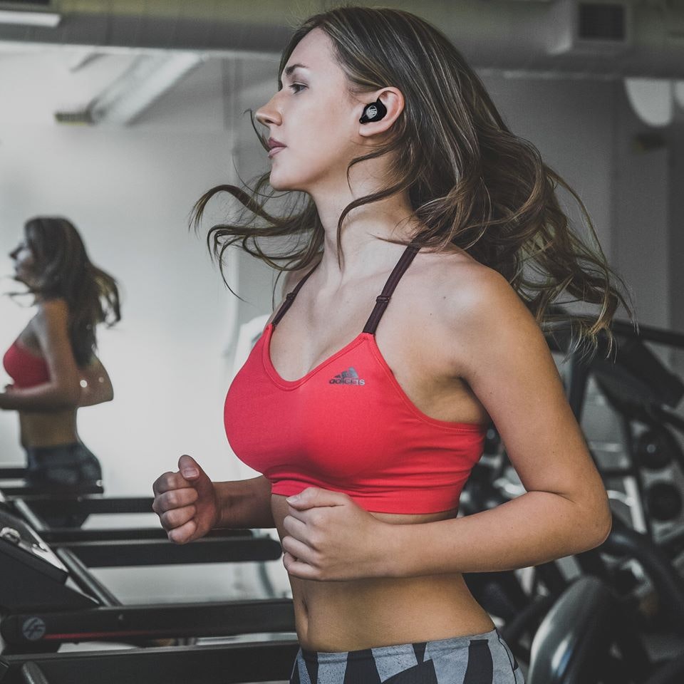 Blade Earphones gallery image