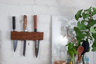 The Wavy Knife Rack gallery image