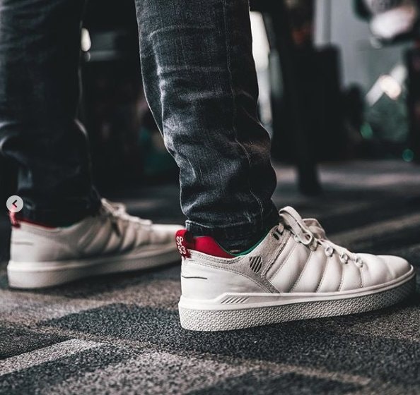 SP25 by Gary Vaynerchuk gallery image