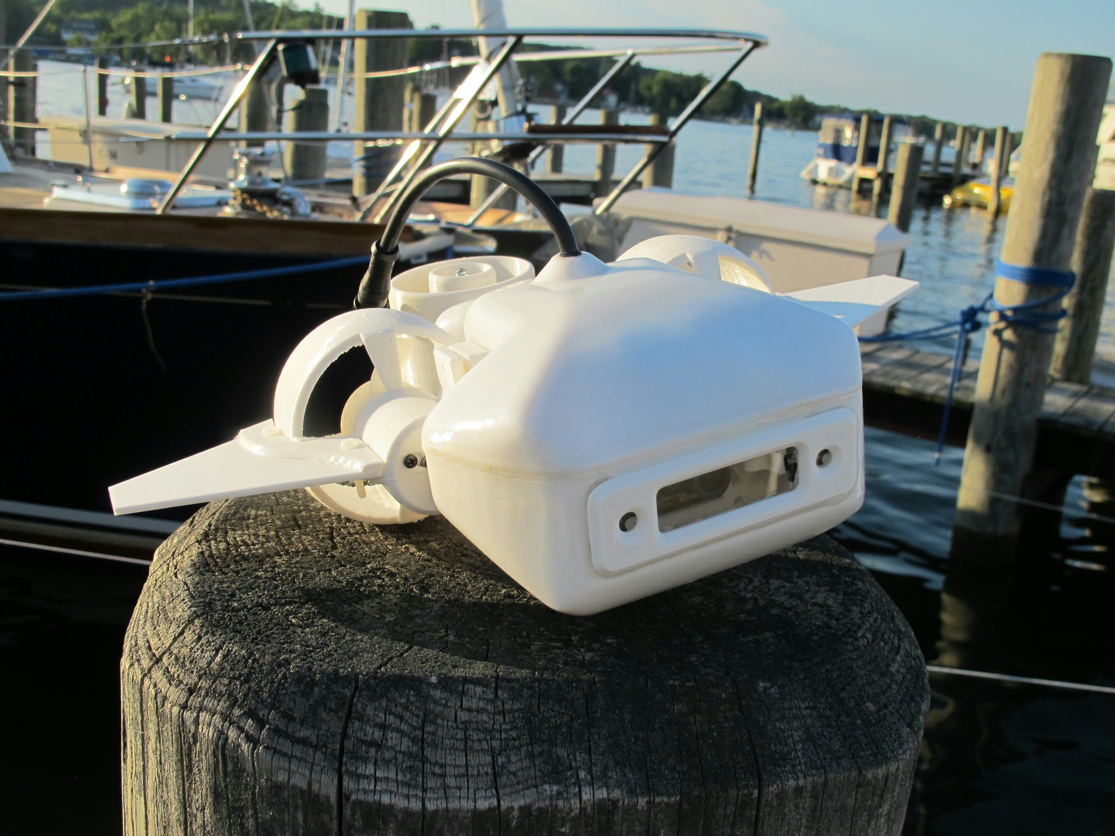 Fathom One gallery image