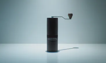 Hiku - the Premium Coffee Grinder gallery image