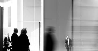 Esinli Capital gallery image