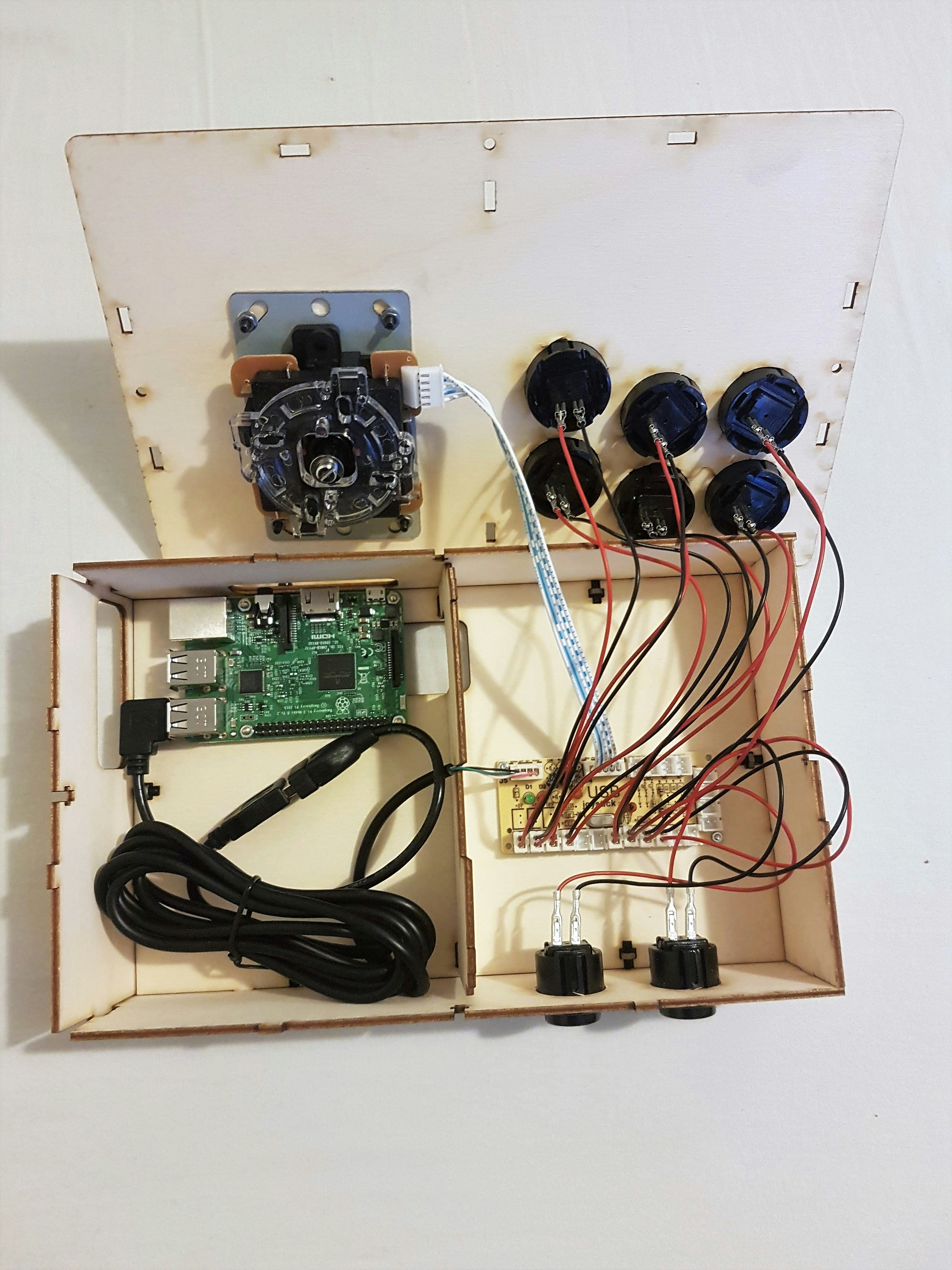 Portable Arcade for Raspberry Pi gallery image