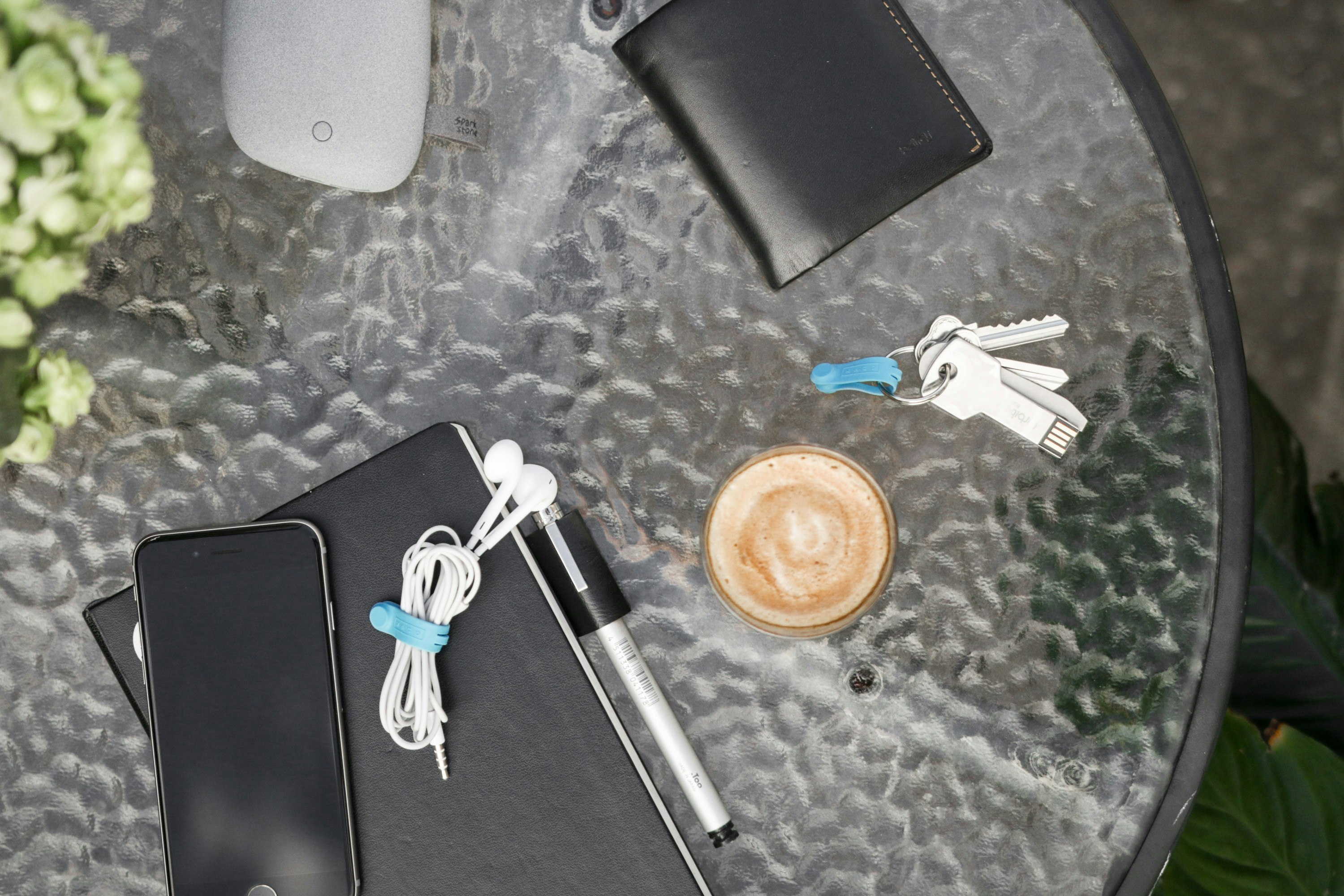 MACO 2.0 and BIG MACO (Magnetic Cable Organiser) gallery image