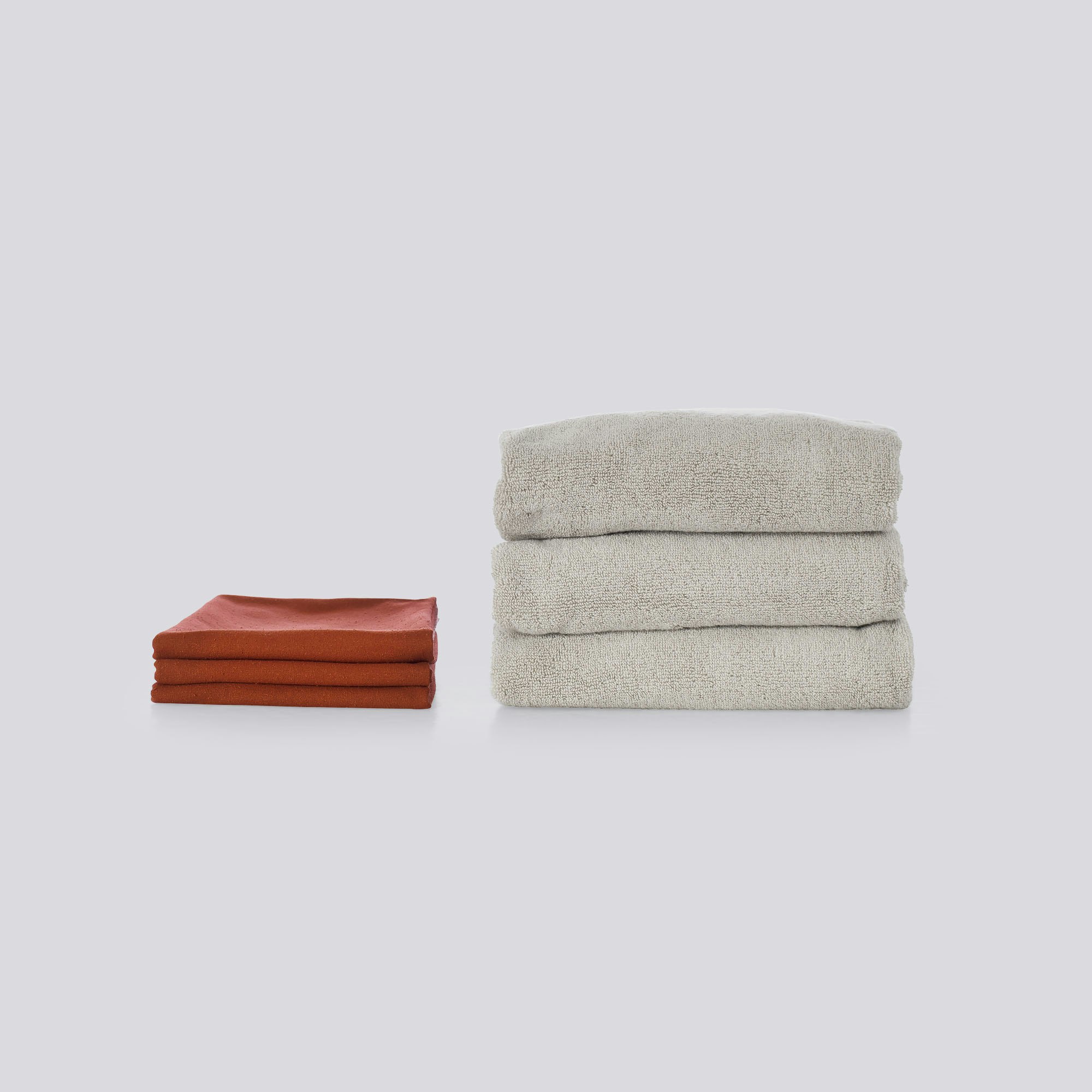 SHIN JARDBO Raw Silk Travel Towel gallery image
