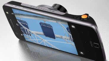 Hasselblad True Zoom | Moto Mods™ Motorola media 1
