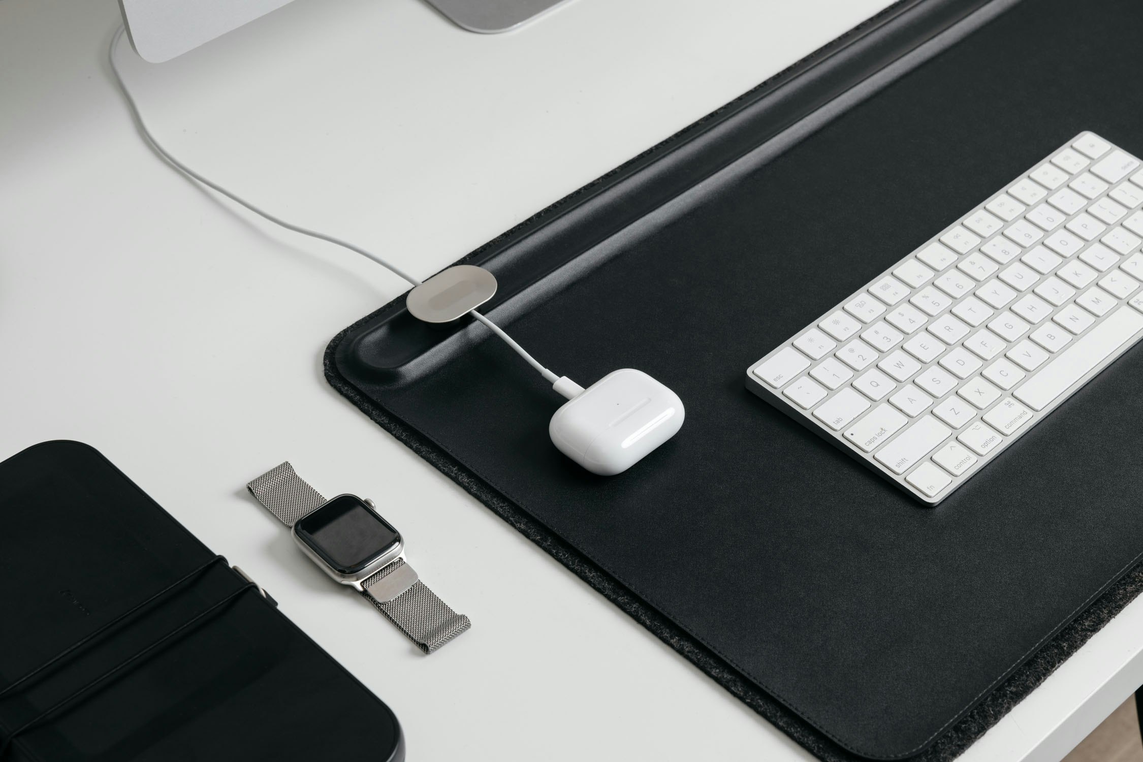 Orbitkey Desk Mat gallery image