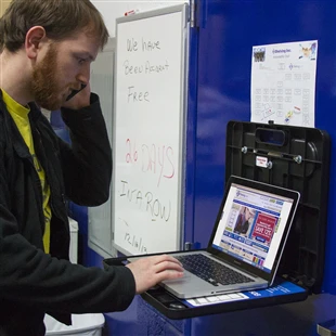 UtiliShelf Portable Magnetic Work-Station