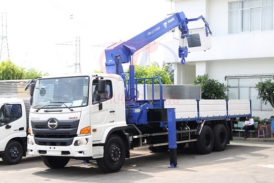 Xe tai hino gan cau gallery image