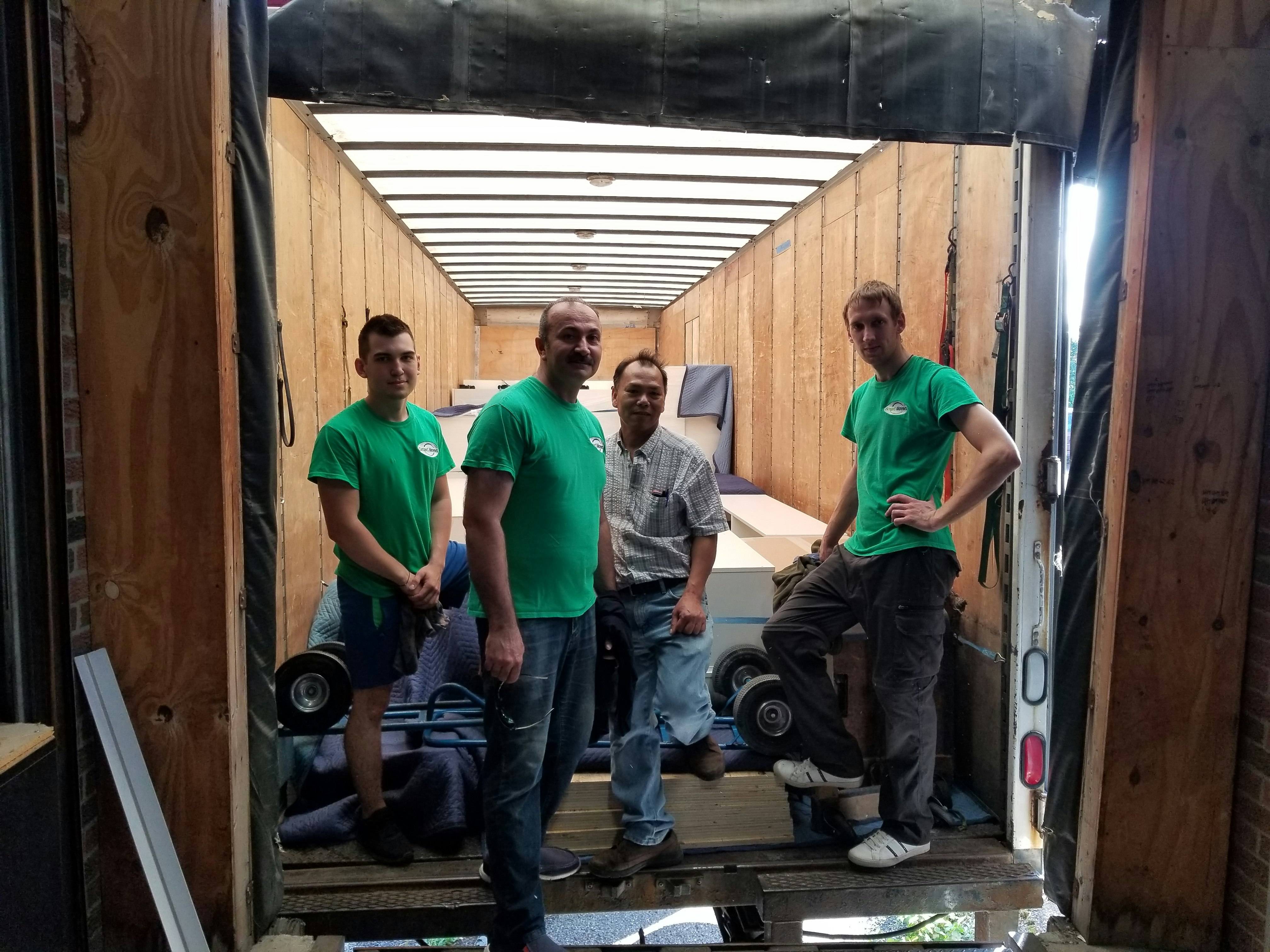 Smart Movers Maple Ridge gallery image
