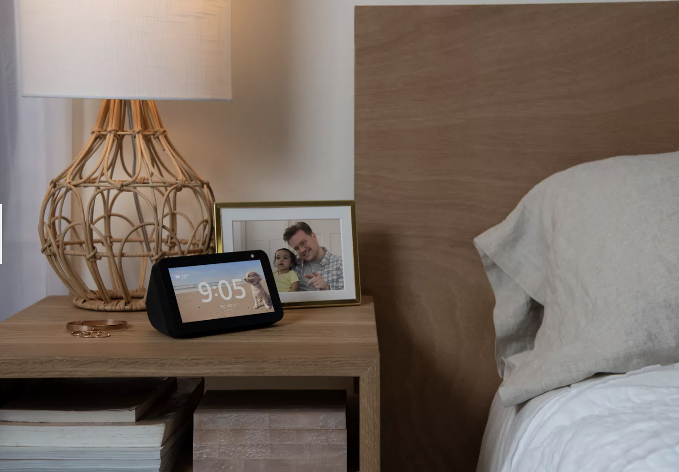 Amazon Echo Show 5 gallery image