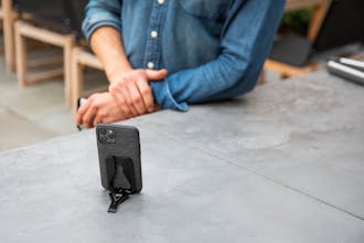 Mobile, by Peak Design gallery image