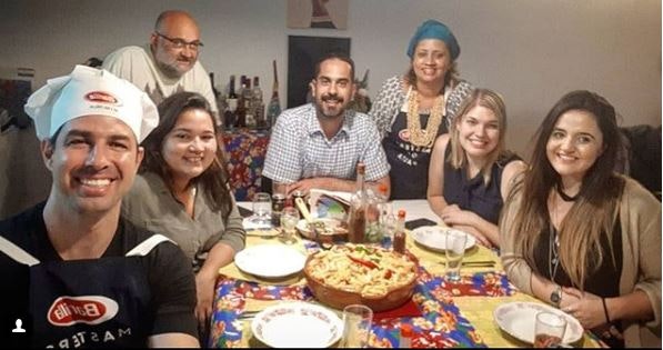 Dinneer gallery image