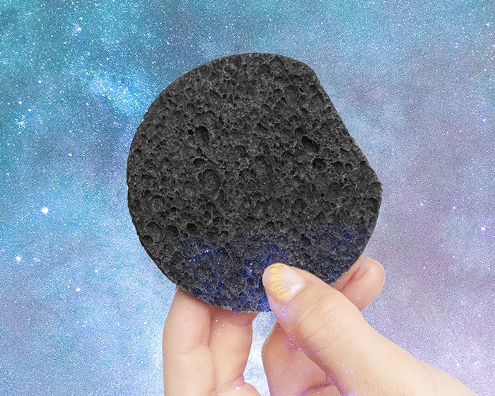 LUFO sustainable charcoal face sponge