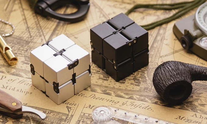 Infinity Fidget Cube Image
