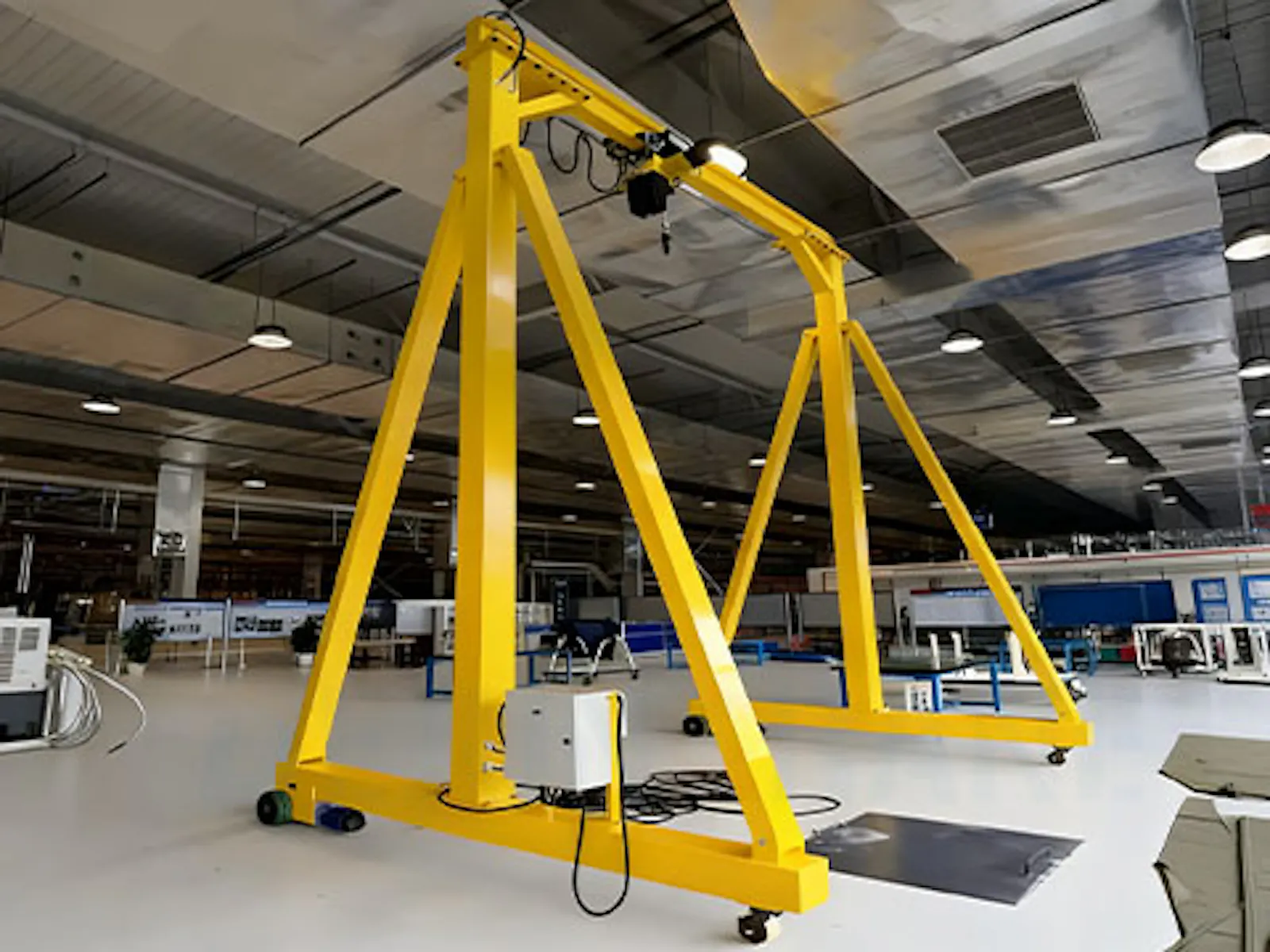 3 Ton Portable Gantry Crane screenshot 2