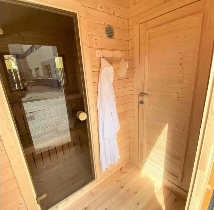 Halfmoon Pod- 4-8 PersonTraditionalSauna gallery image
