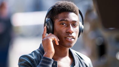 Bose Headphones 700 gallery image