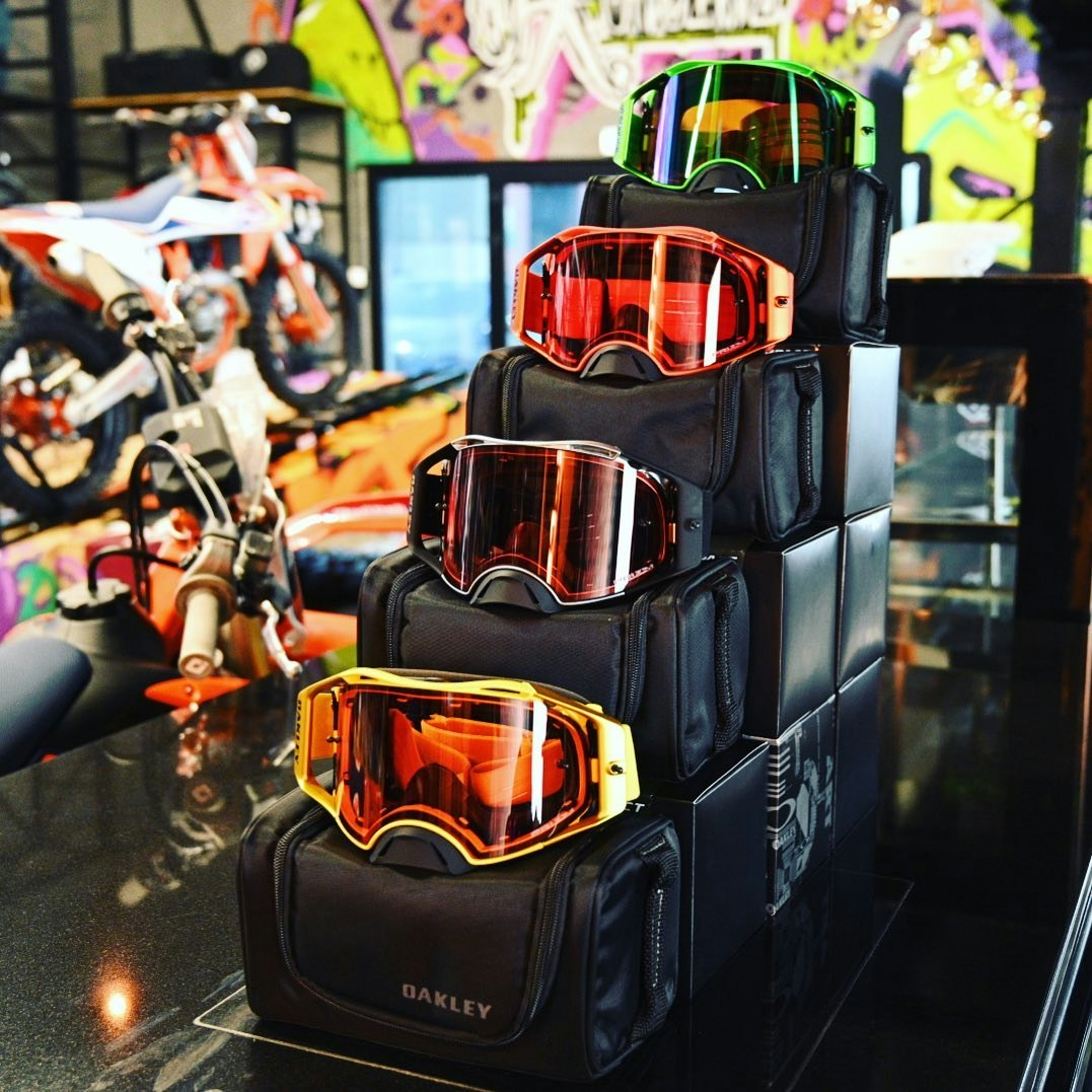 MX en línea de motocross Shop Dubai - MX Online es una tienda minorista líder en Dubai media 2