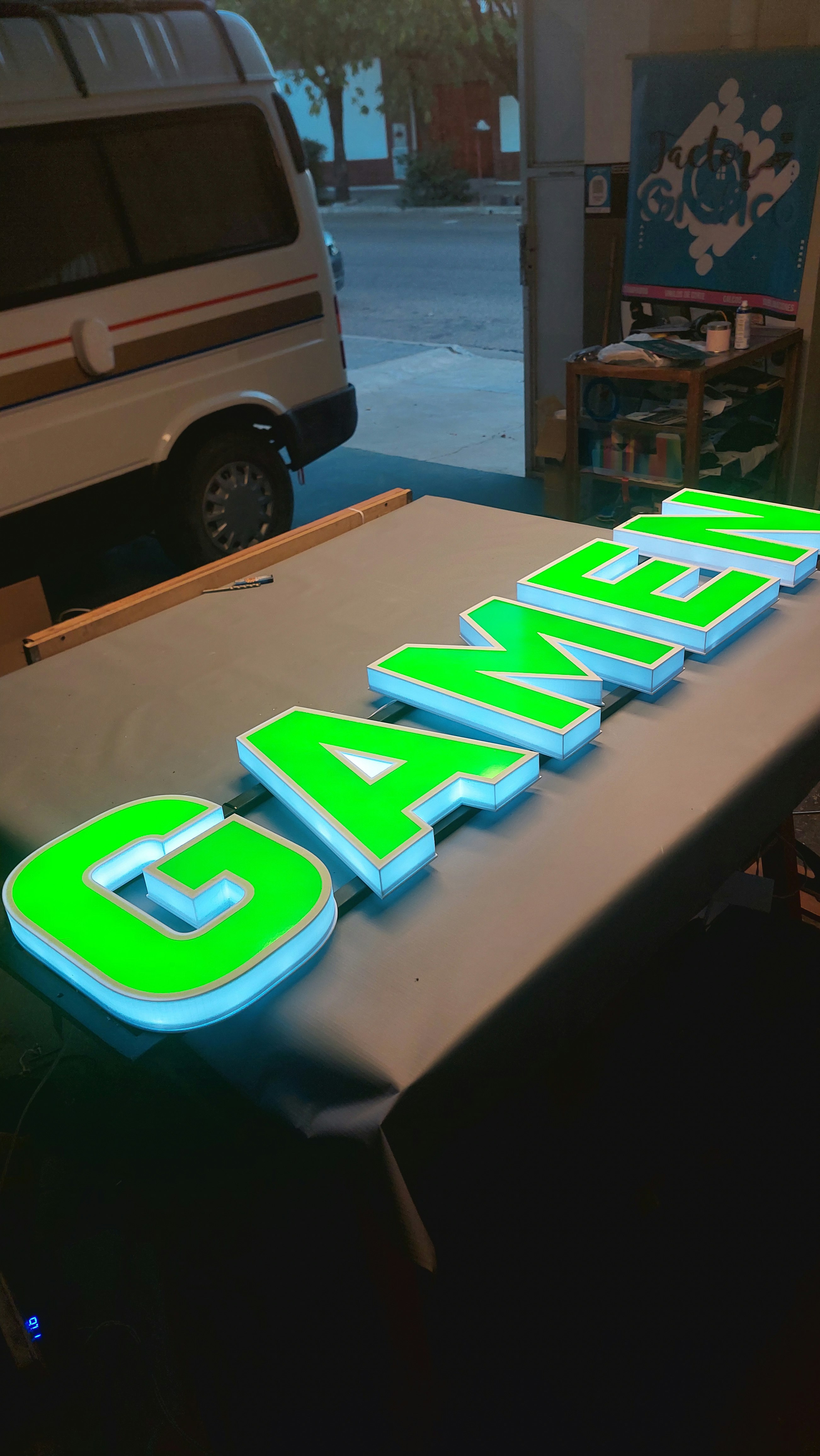 FacLet3D gallery image