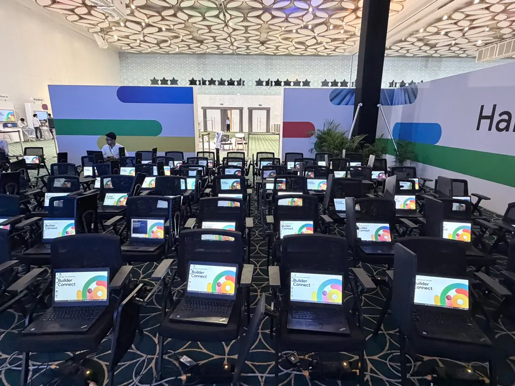 Laptop Rental Services for Events gallery image