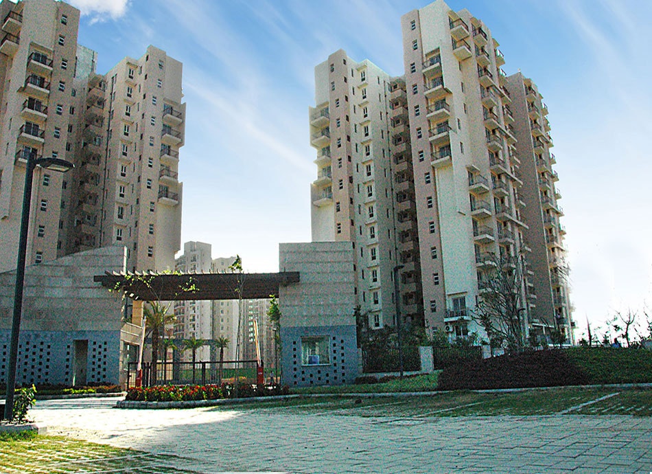 BPTP Park Serene - Apartments in Sec 37D