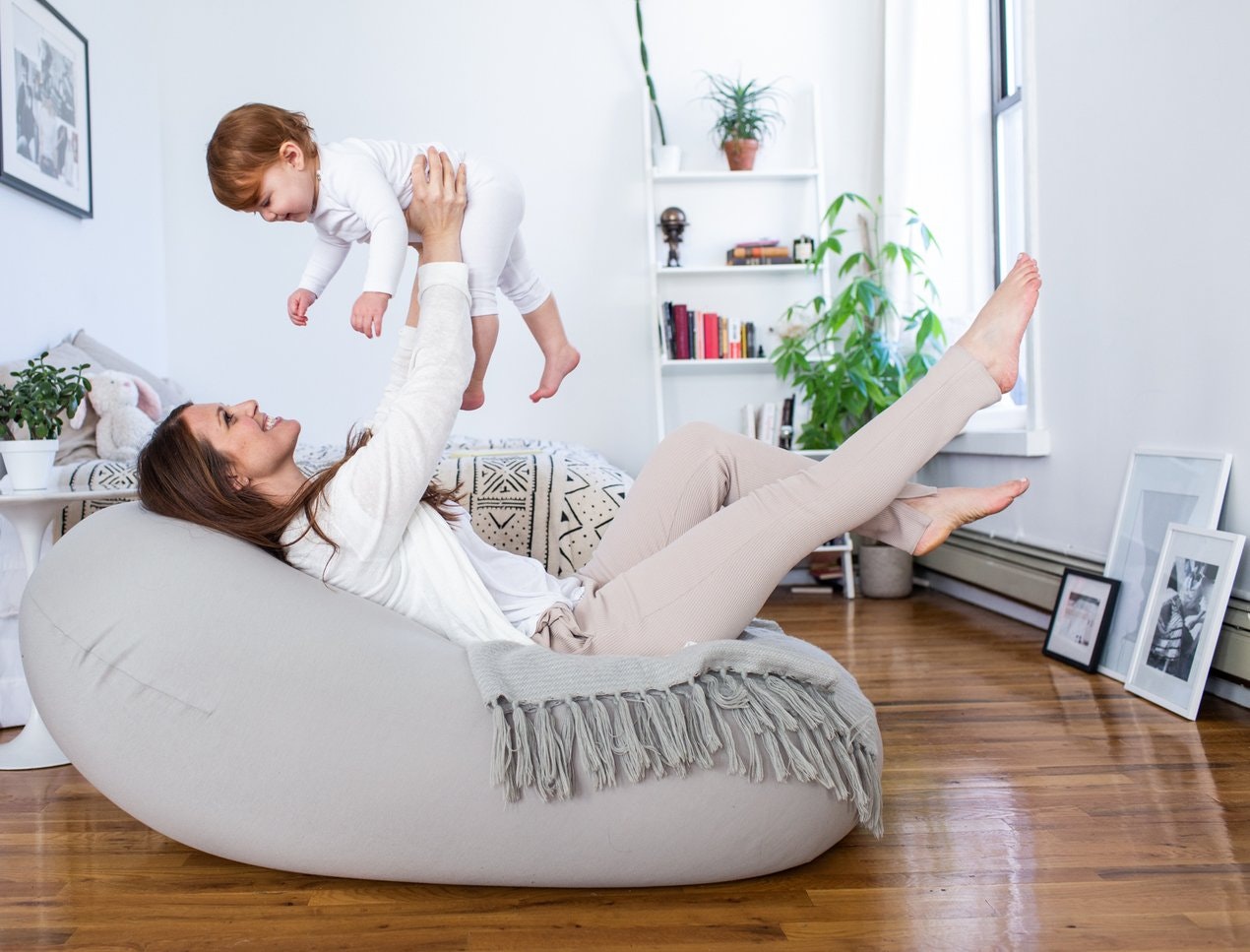 Moon Pod gallery image