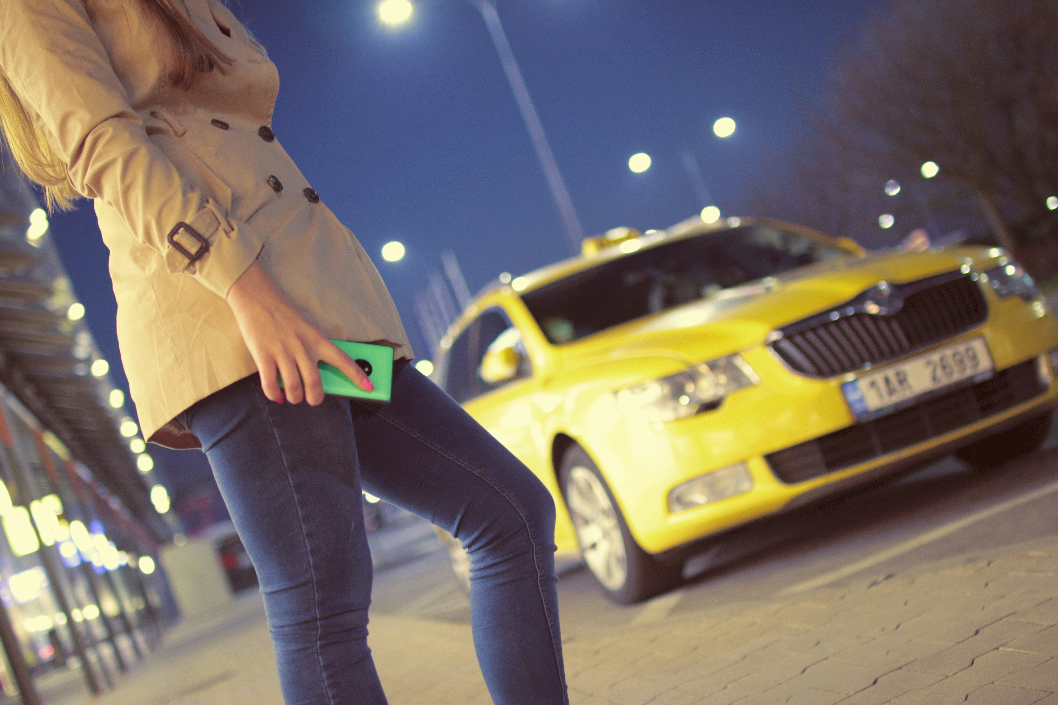Hassle Free Airport Transfers media 3