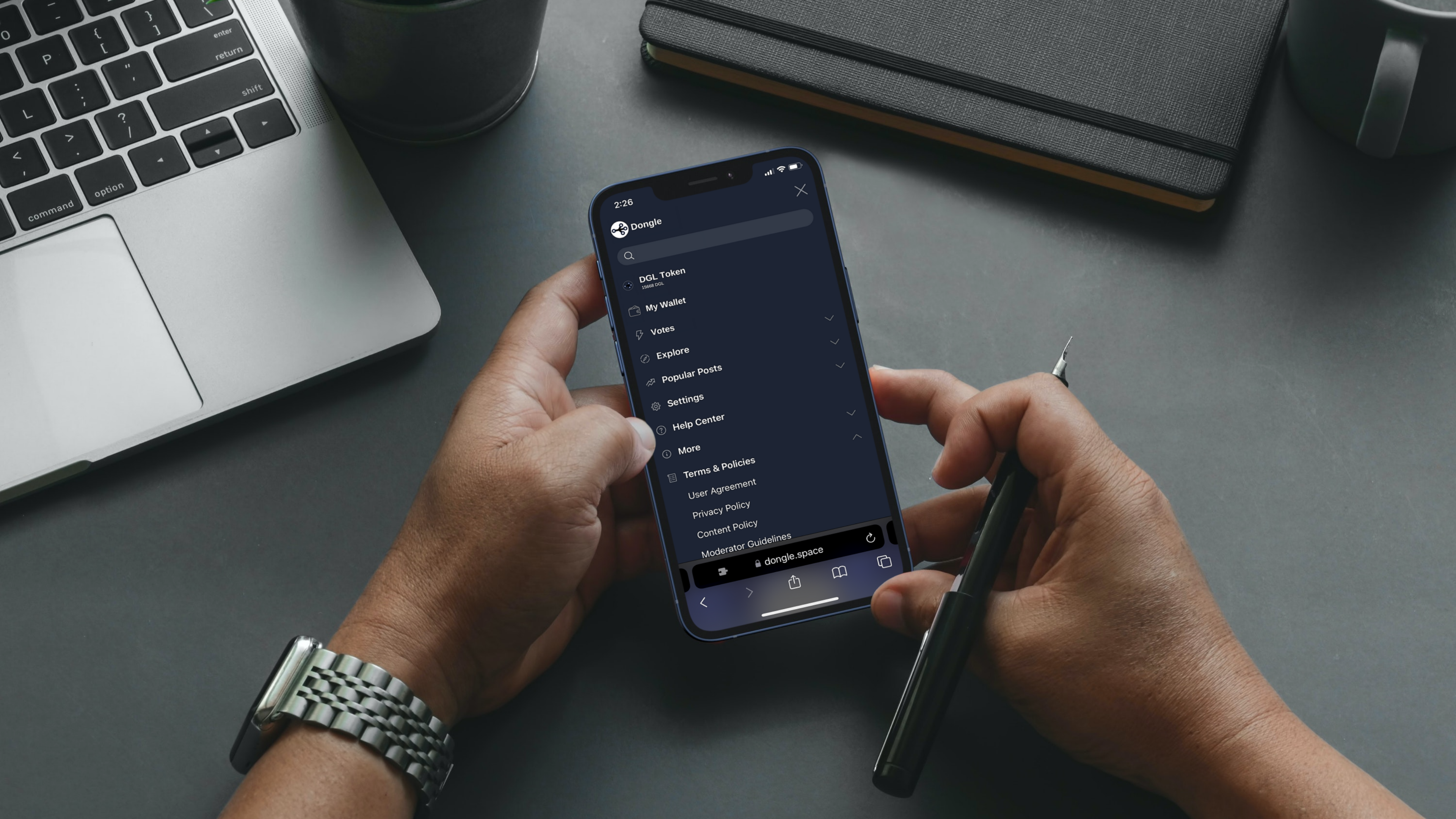 Dongle gallery image