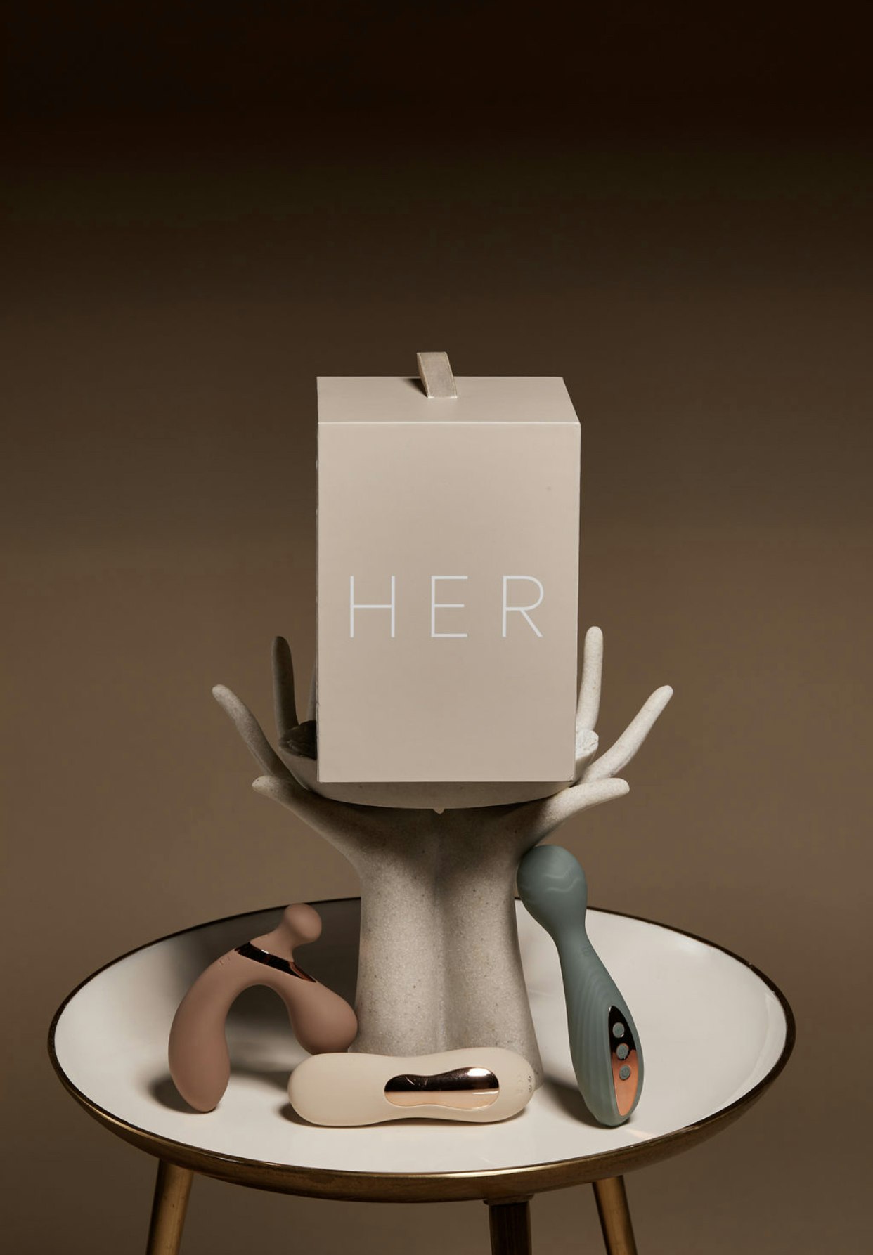HER ESSENTIALS  media 5