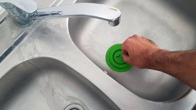 SMASH STOPPER: Universal Drain Stopper gallery image