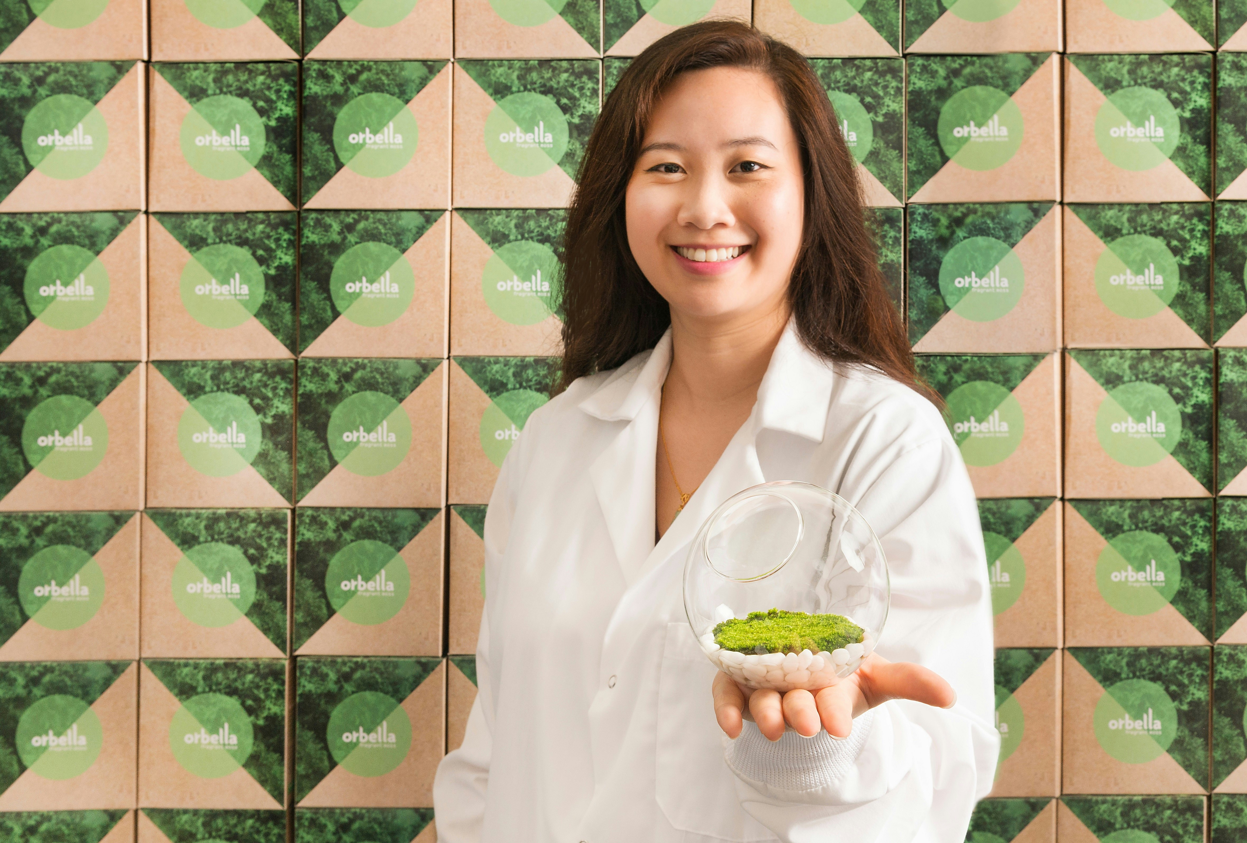 Orbella Fragrant Moss gallery image