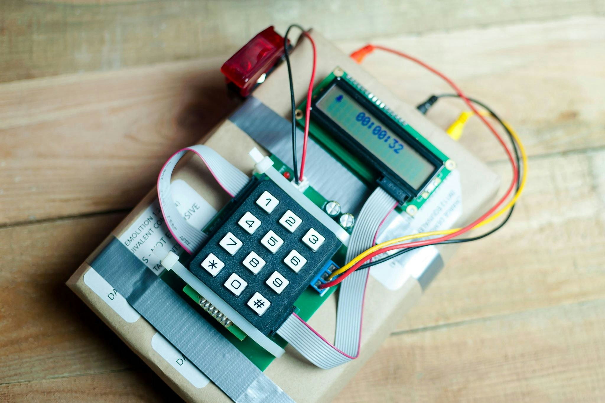 Defusable Alarm clock gallery image