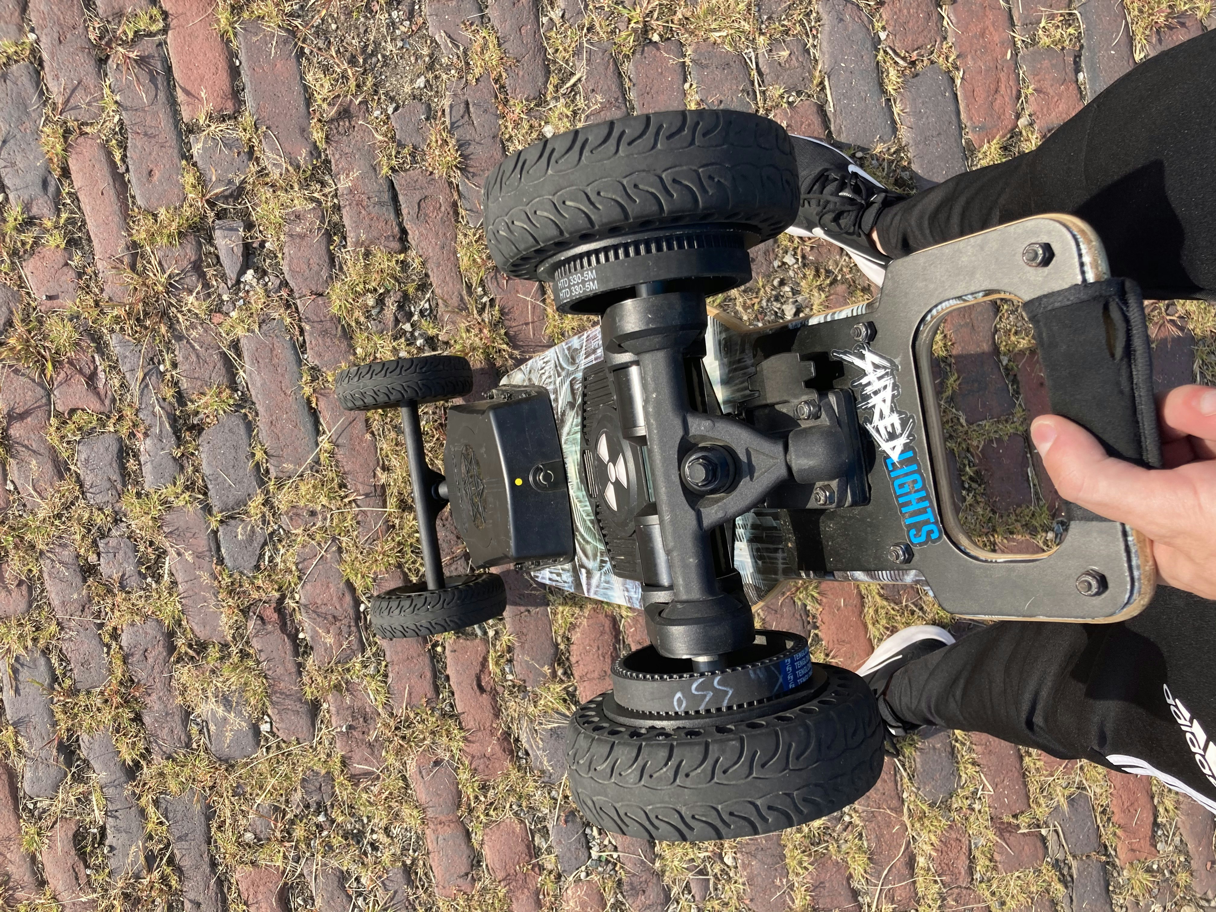 Chargiot Bomb PEV gallery image