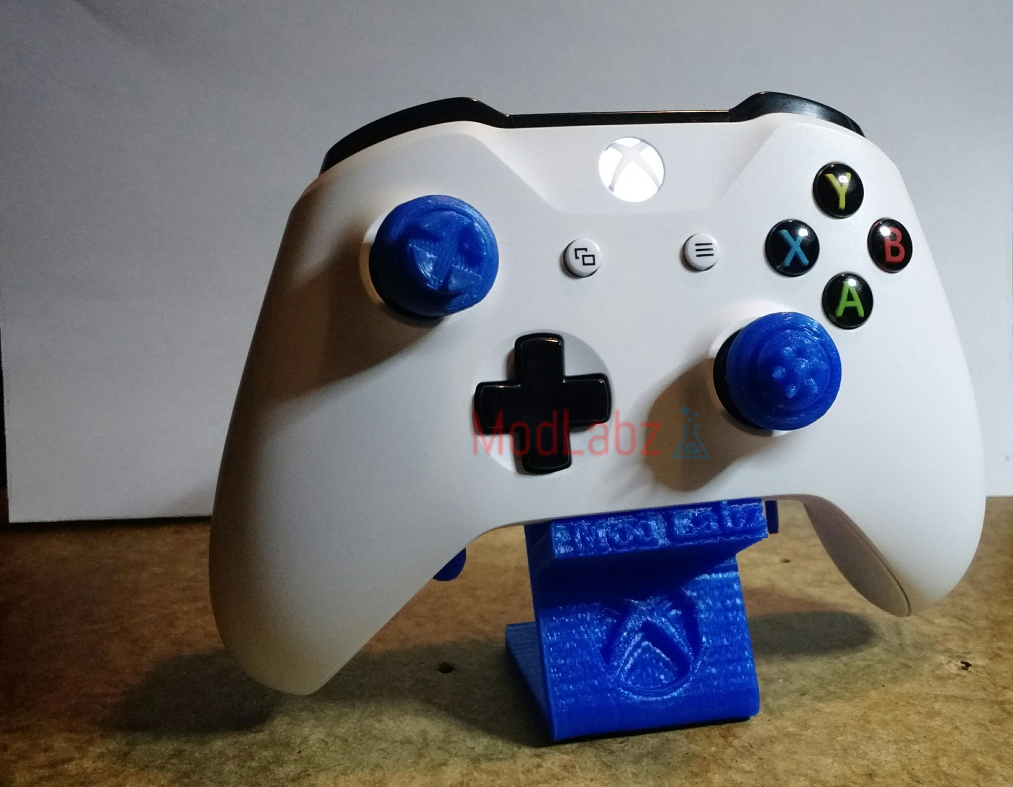 Mod Xbox One S Controller Remapped A,B + Custom Controller Stand Included